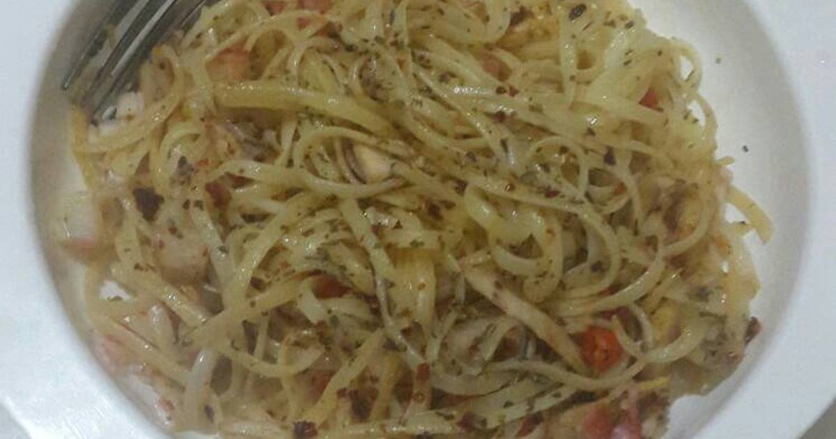 Resep Aglio Olio Spicy Tuna oleh Yuria Barkah Cookpad