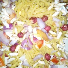 A picture of N_Noodles Murmure chaat--.