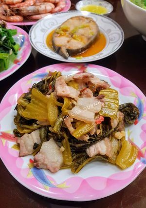 Hình của món Dưa cải muối xào ba chỉ.