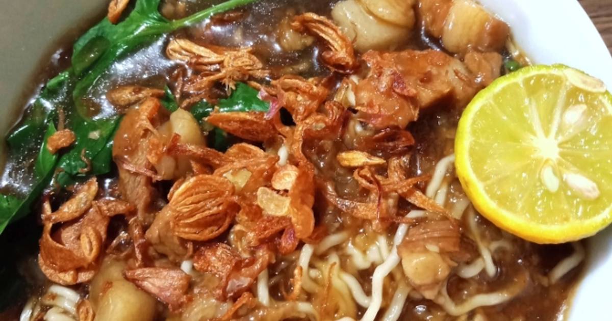 8 resep mie kangkung babi enak dan sederhana ala rumahan - Cookpad