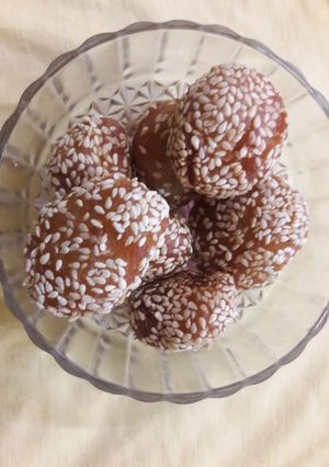 अनरसा की गोली (Anarse ki goli recipe in Hindi) रेसिपी मुख्य फोटो