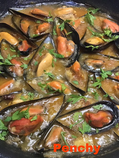 Una foto de Mejillones gallegos a la mediterránea
