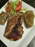 Pechuga de pavo a la plancha a lo Mari y rollito de verdura 