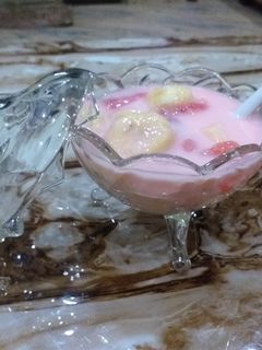 Strawberry fruity ainihin hoton girkin