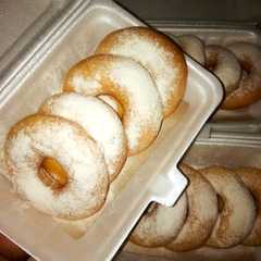 รูปของ Donat tante (tanpa telor)