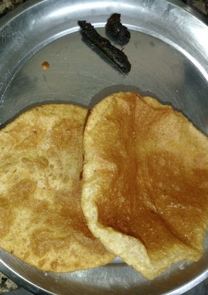अजवाइन पूड़ी (Ajwain puri recipe in hindi) रेसिपी मुख्य फोटो