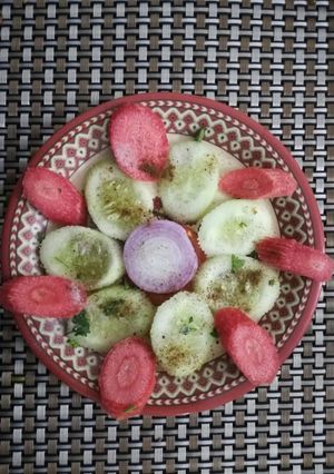 A picture of Healthy salad.