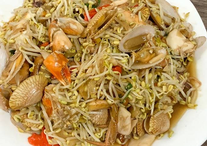 Resep Seafood Campur Ala Depot Ayen Surabaya oleh Herlina Jayanti