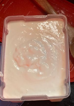 A picture of Homemade yogurt 🍦.