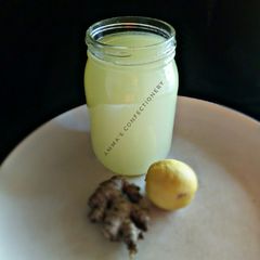 A picture of Ginger Lemonade.