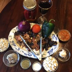 A picture of California Farm Pulled Pork Cassoulet Dinner.