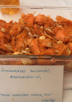 Una foto de Zanahorias aliñadas