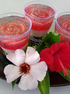 Foto resep Puding Mawar Merah Putih