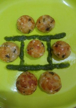 A picture of Sago appam.