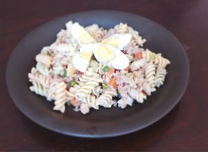 Una foto de Ensalada de Fideos y Atún