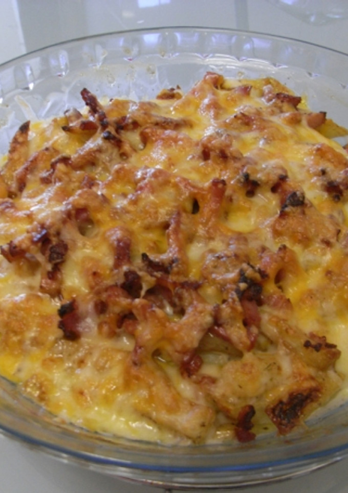 Una foto de Bacon cheese fríes (Foster)