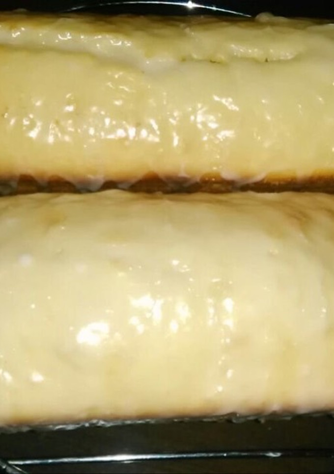 Una foto de Budín de banana light con 4 ingredientes sin huevo, 60 calorías por porción de 40 gramos