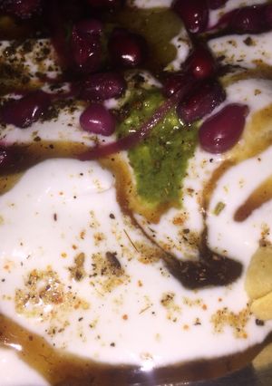 A picture of Chaat Papdi.