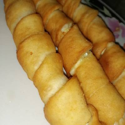 Dedos de queso Receta de Linda Brownie Solis- Cookpad