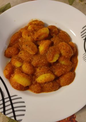 Foto di Gnocchi con pesto di zucchine e pomodoro
