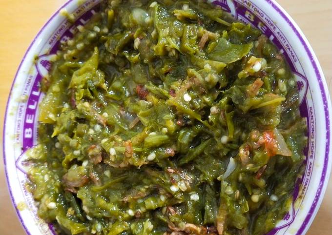 Bagaimana Menyiapkan Sambal teri cabe ijo Anti Gagal