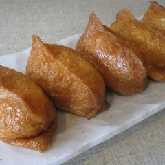 A picture of Inari-zushi.