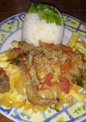 Una foto de Lomo con arroz