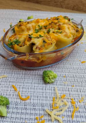 Foto principal de Pasta rellena con brócoli y calabacín