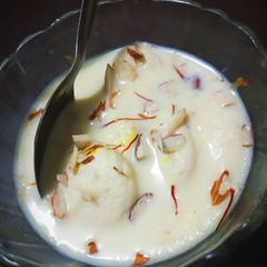 A picture of Rasmalai.