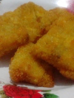 A picture of Banana Nugget.