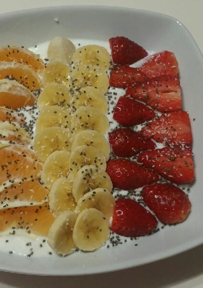 Una foto de Macedonia en base de queso batido