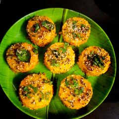 A picture of Methi corn dhokla.