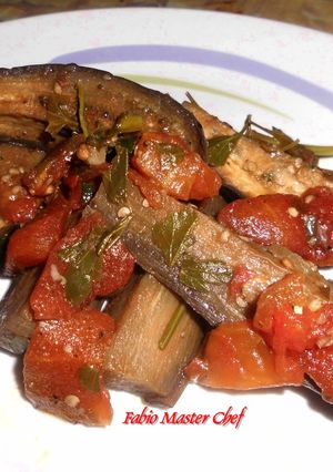 Foto di Melanzane a Barcchette alla Pizzaiola al Forno