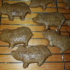 A picture of Mexican Piggy Cookies.