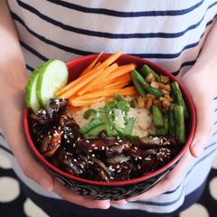 A picture of Chicken Ricebowl.