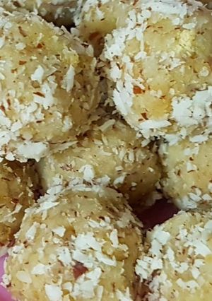 A picture of Bisco Balls.