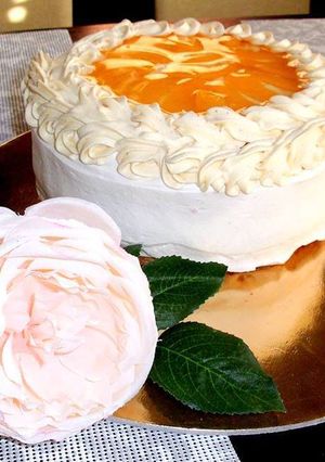 Gluténmentes, tejmentes őszibarackos torta recept fotója