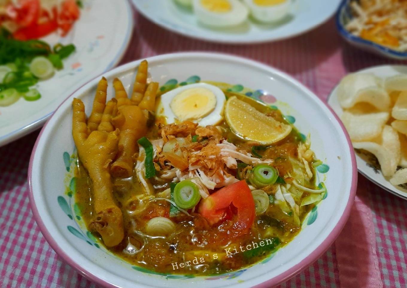 Soto Ayam Ceker Kuah Kuning