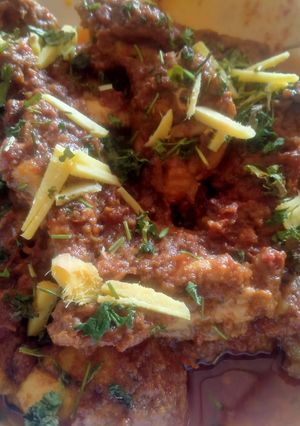 A picture of Chicken karahi.
