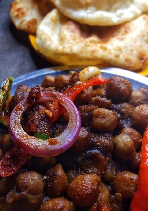 A picture of Pindi Chole / Amritsari Chole.