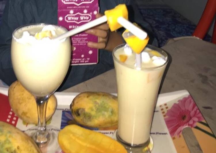 #fiveingredients. Mango shake with cream