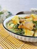 Pan Fried Salmon with Creamy Garlic Sauce