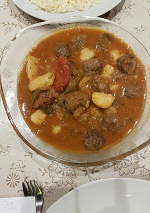 صورة لوصفة يخنة الكفتة