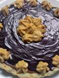 Tarta Con Crema Chocotorta y Baño De Ganache
