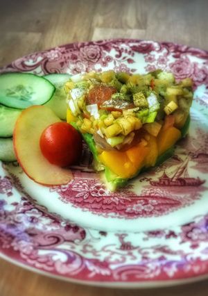 Una foto de Tartar de salmón marinado