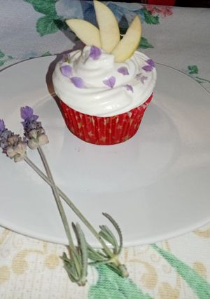 Una foto de Muffin de manzana y canela