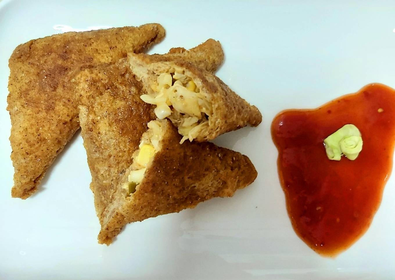 Chatkharey Dar Creamy Bread Pakora