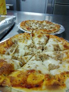 صورة لوصفة بيتزا محشية الاطراف