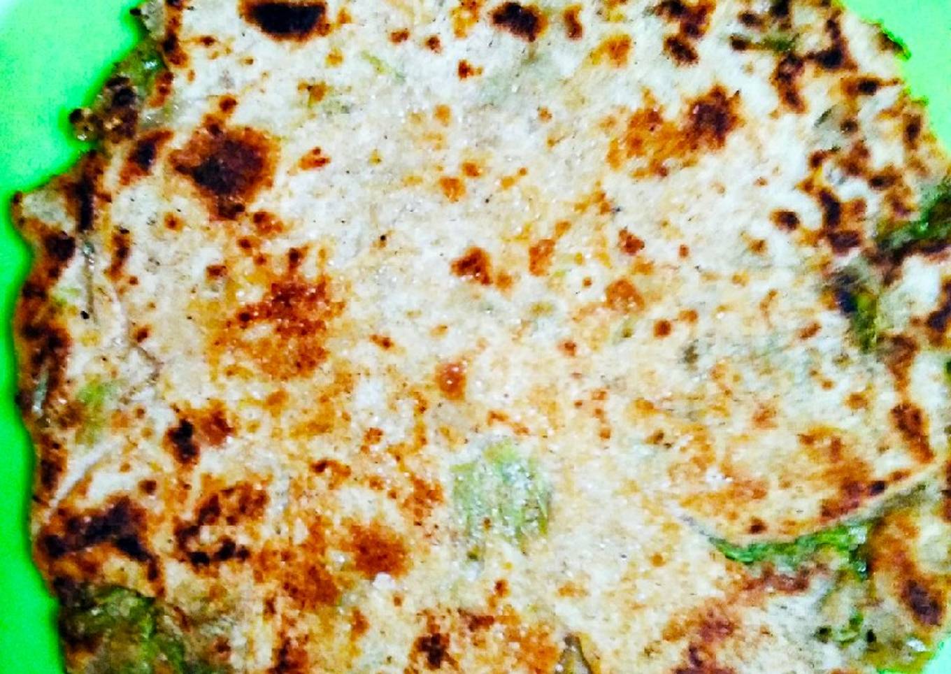 Lauki ke chilko ka paratha