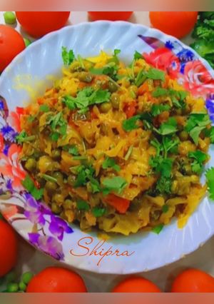 पत्ता गोभी और मटर की सब्ज़ी(patta gobhi or matar ki sabzi recipe in Hindi) रेसिपी मुख्य फोटो